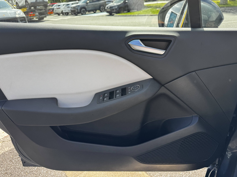 Acheter Renault Clio 5 Clio E-Tech 140 - 21N Intens 5p occasion dans les concessions du Groupe Faurie