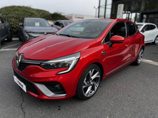Acheter Renault Clio 5 Clio E-Tech 140 RS Line 5p neuve dans les concessions du Groupe Faurie