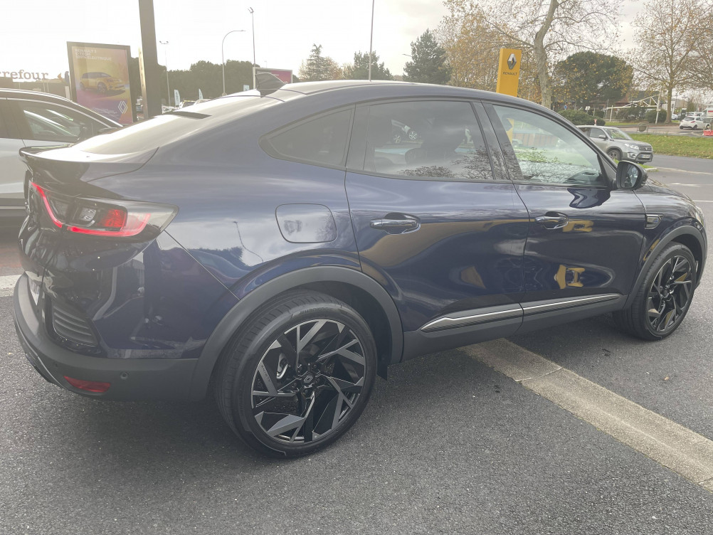 Acheter Renault Arkana Arkana E-Tech 145 - 23 esprit Alpine 5p occasion dans les concessions du Groupe Faurie