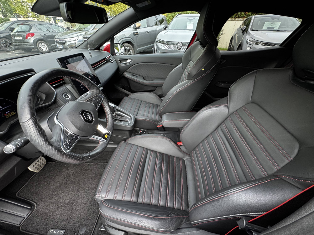 Acheter Renault Clio 5 Clio E-Tech 140 RS Line 5p occasion dans les concessions du Groupe Faurie