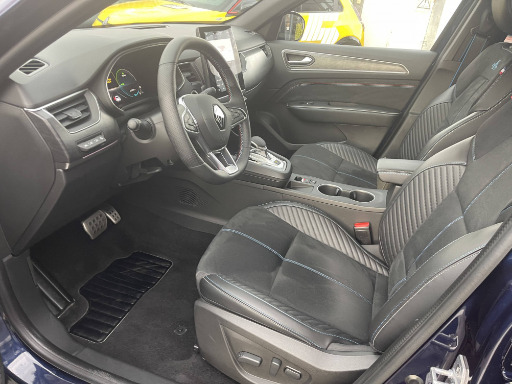 Acheter Renault Arkana Arkana E-Tech 145 - 23 esprit Alpine 5p occasion dans les concessions du Groupe Faurie