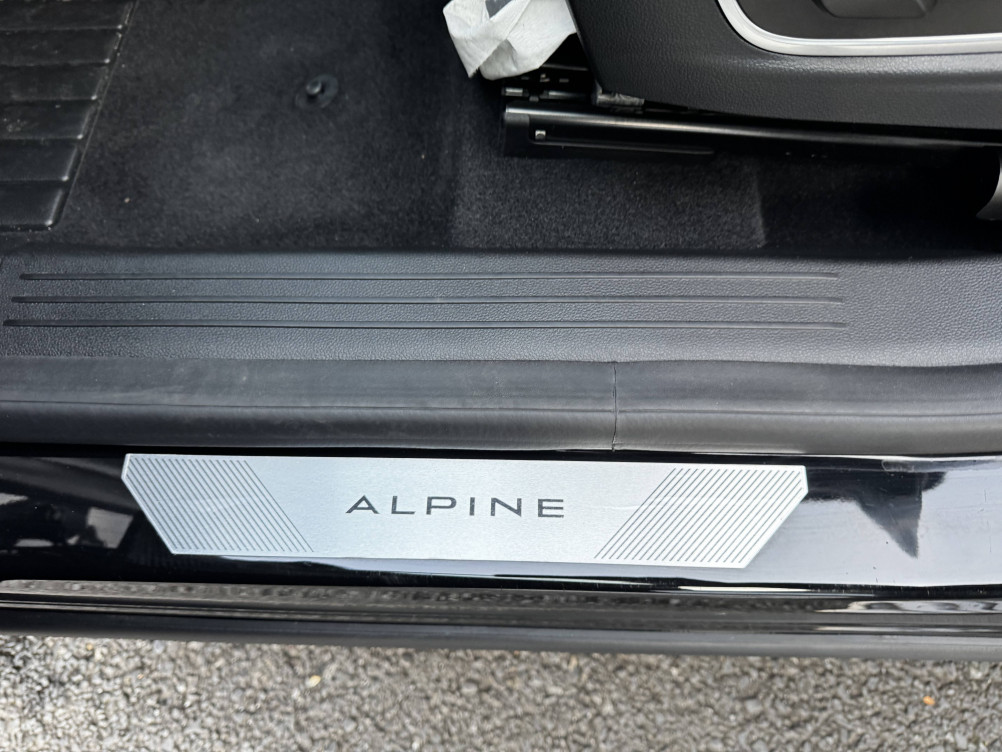 Acheter Renault Espace 6 Espace E-Tech hybrid 200 esprit Alpine 5p occasion dans les concessions du Groupe Faurie