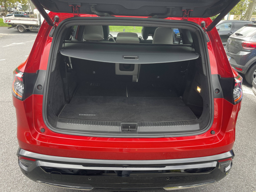Acheter Renault Espace 6 Espace E-Tech hybrid 200 Iconic 5p occasion dans les concessions du Groupe Faurie