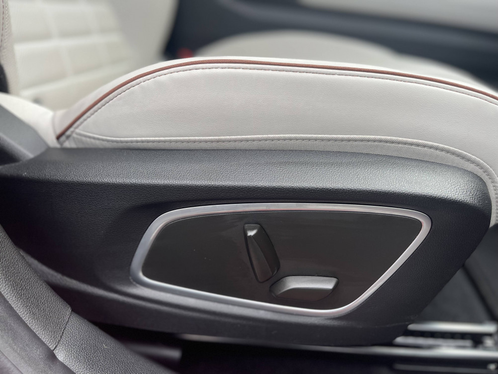 Acheter Renault Espace 6 Espace E-Tech hybrid 200 Iconic 5p occasion dans les concessions du Groupe Faurie