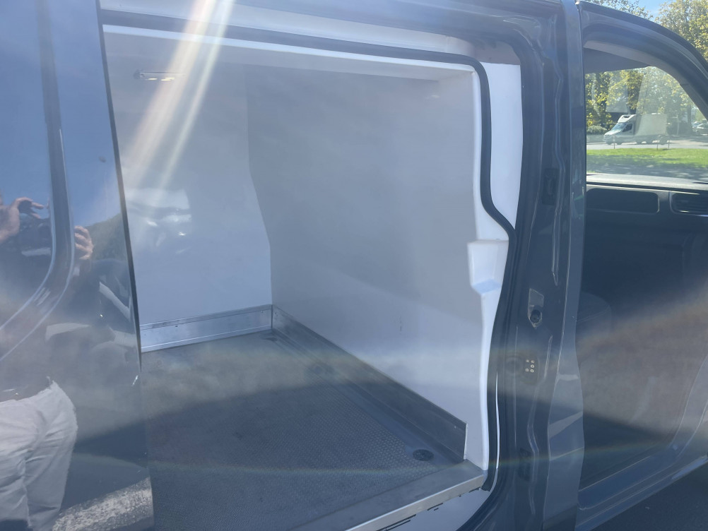 Acheter Renault Trafic 3 TRAFIC FGN L1H1 2800 KG BLUE DCI 130 FRIGORIFIQUE ISOTHERME GRAND CONFORT 4p occasion dans les concessions du Groupe Faurie
