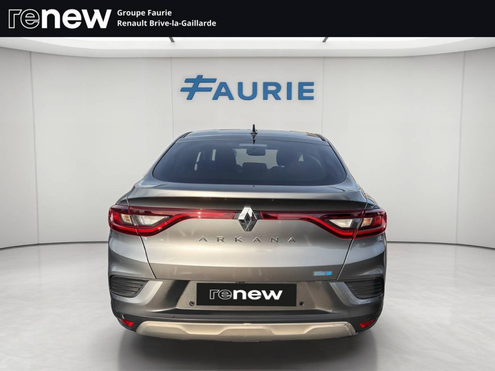 Acheter Renault Arkana Arkana E-Tech 145 Business 5p occasion dans les concessions du Groupe Faurie