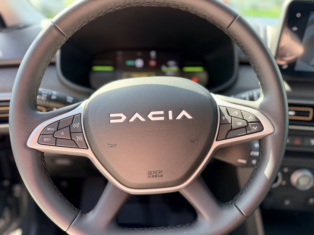 Acheter Dacia Jogger Jogger Hybrid 140 7 places GSR2 Extreme 5p occasion dans les concessions du Groupe Faurie