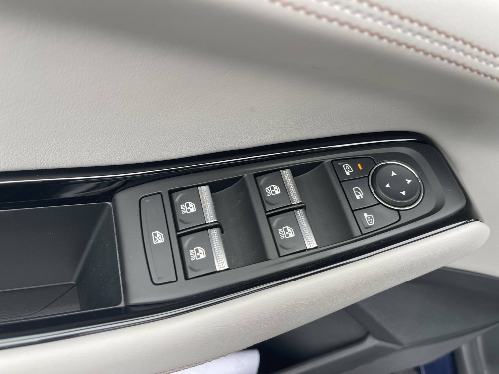 Acheter Renault Espace 6 Espace E-Tech full hybrid 200 GSR2 Iconic 5p occasion dans les concessions du Groupe Faurie