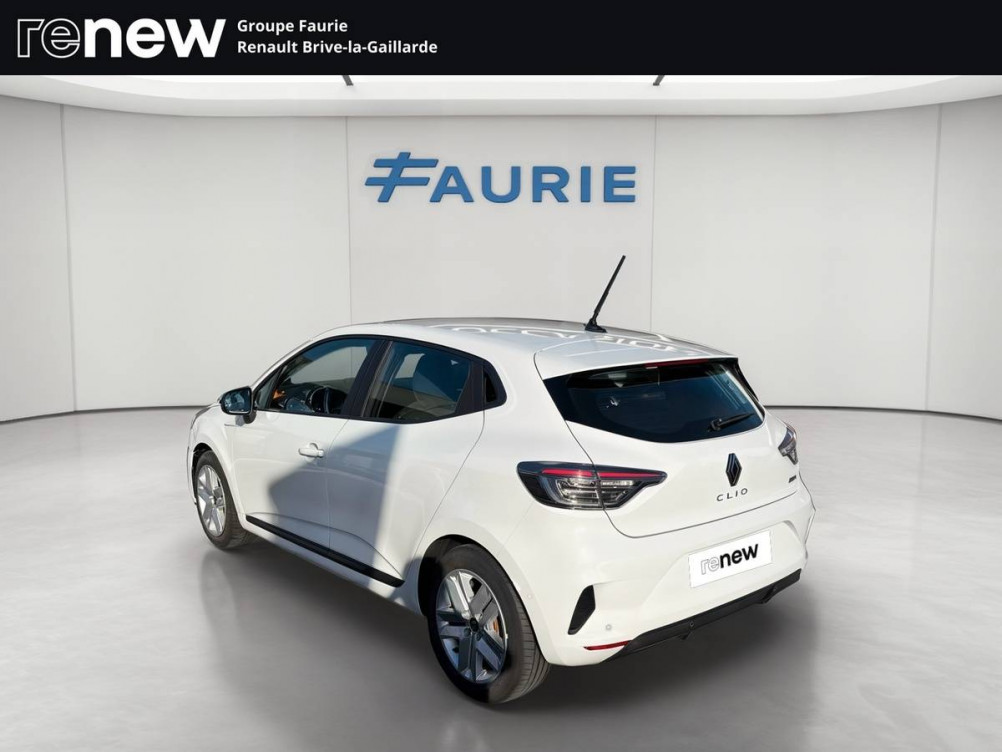 Acheter Renault Clio 5 Clio E-Tech full hybrid 145 ch GSR2 Evolution 5p occasion dans les concessions du Groupe Faurie