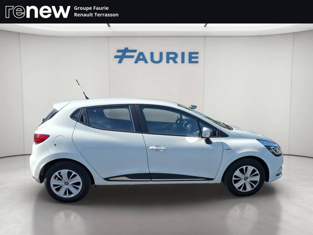 Acheter Renault Clio 4 Clio 1.2 16V 75 Trend 5p occasion dans les concessions du Groupe Faurie