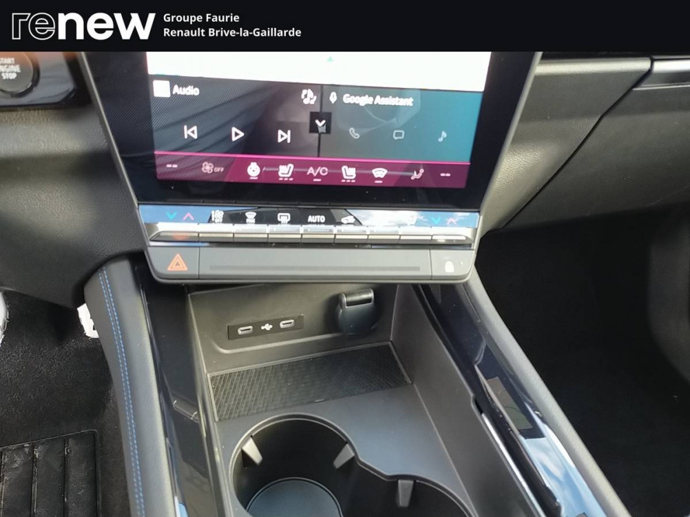 Acheter Renault Espace 6 Espace E-Tech full hybrid 200 GSR2 esprit Alpine 5p occasion dans les concessions du Groupe Faurie