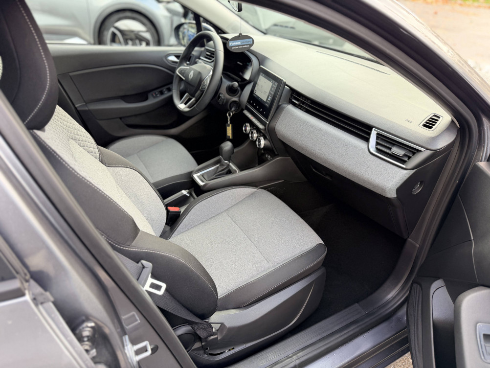 Acheter Renault Clio 5 Clio E-Tech full hybrid 145 ch GSR2 Evolution 5p occasion dans les concessions du Groupe Faurie