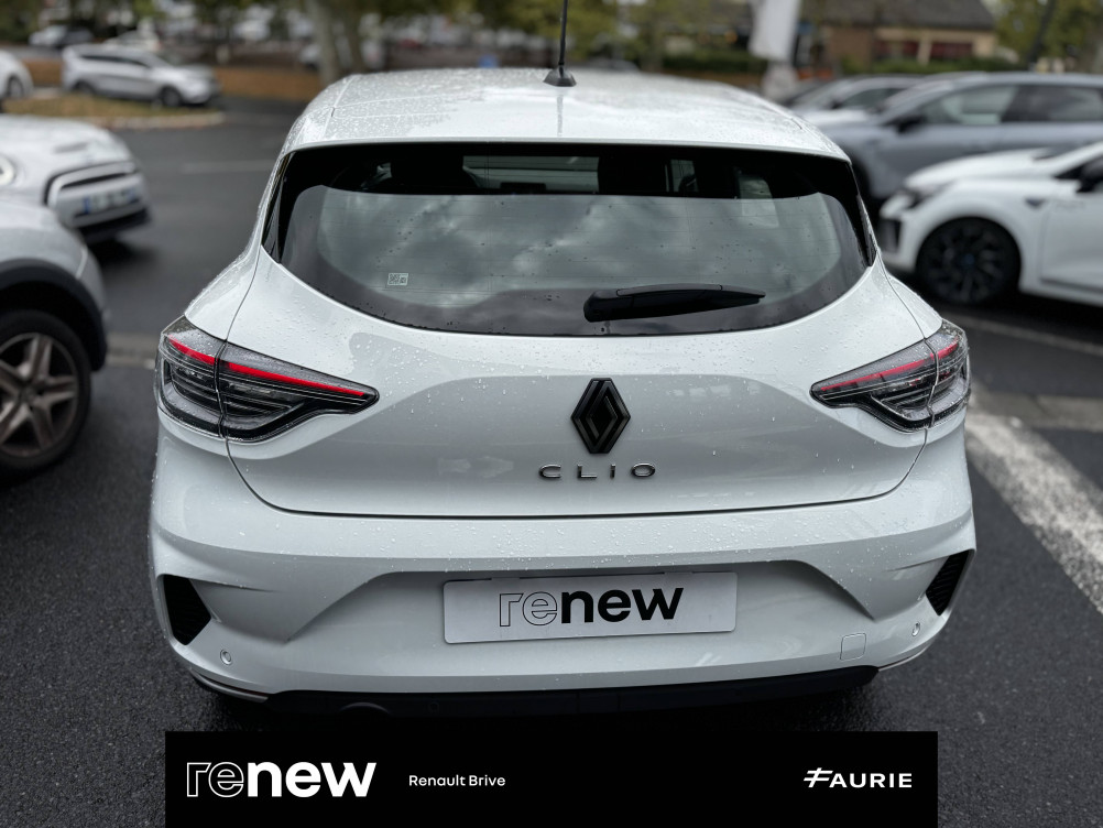 Acheter Renault Clio 5 Clio Blue dCi 100 ch GSR2 Evolution 5p occasion dans les concessions du Groupe Faurie