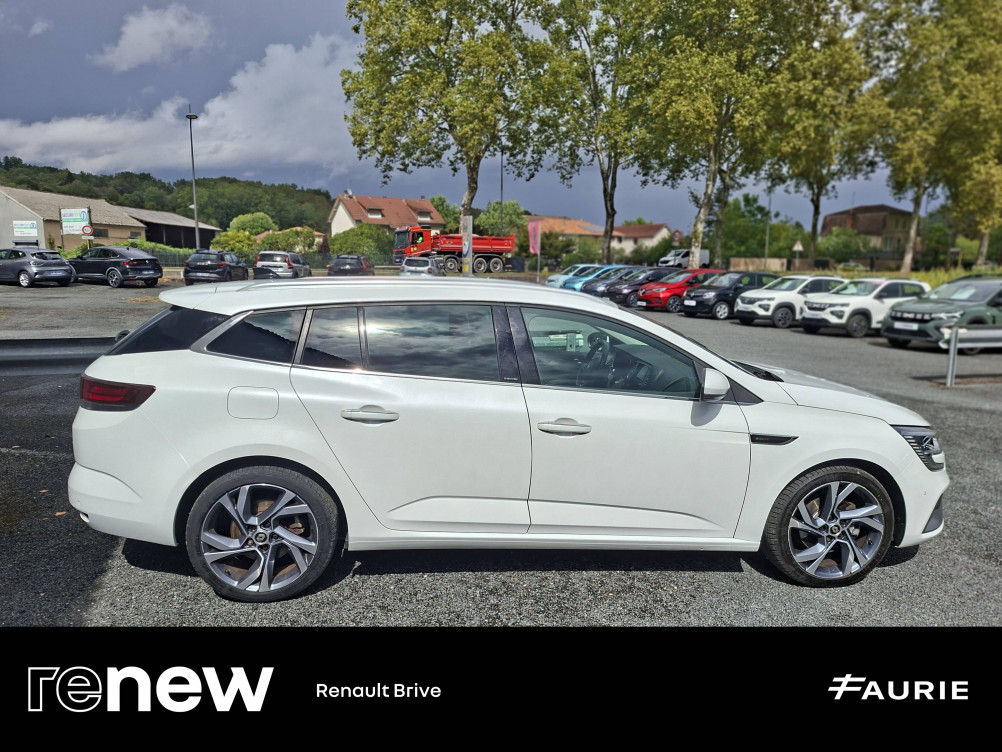 Acheter Renault Megane 4 Mégane IV Estate E-TECH Plug-In Hybride 160 R.S. Line 5p occasion dans les concessions du Groupe Faurie