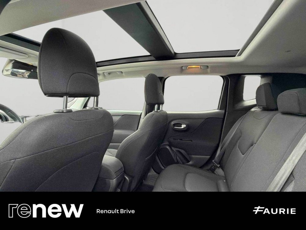 Acheter Jeep Renegade Renegade 1.6 l MultiJet 120 ch BVM6 Quiksilver Edition 5p occasion dans les concessions du Groupe Faurie