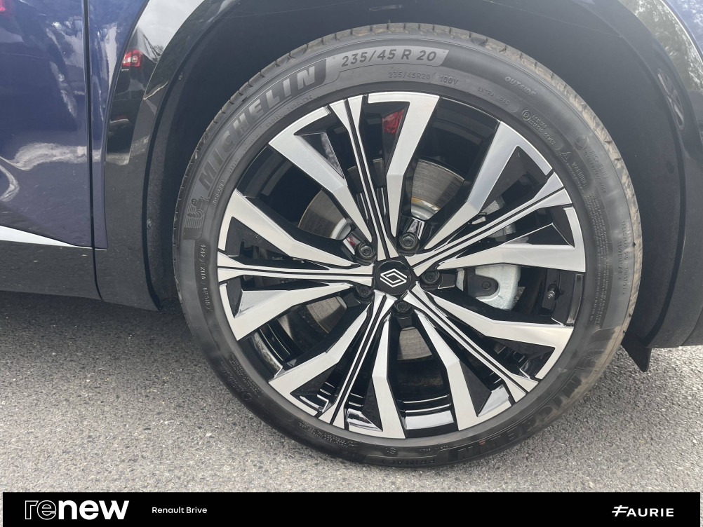 Acheter Renault Espace 6 Espace E-Tech full hybrid 200 GSR2 Iconic 5p occasion dans les concessions du Groupe Faurie