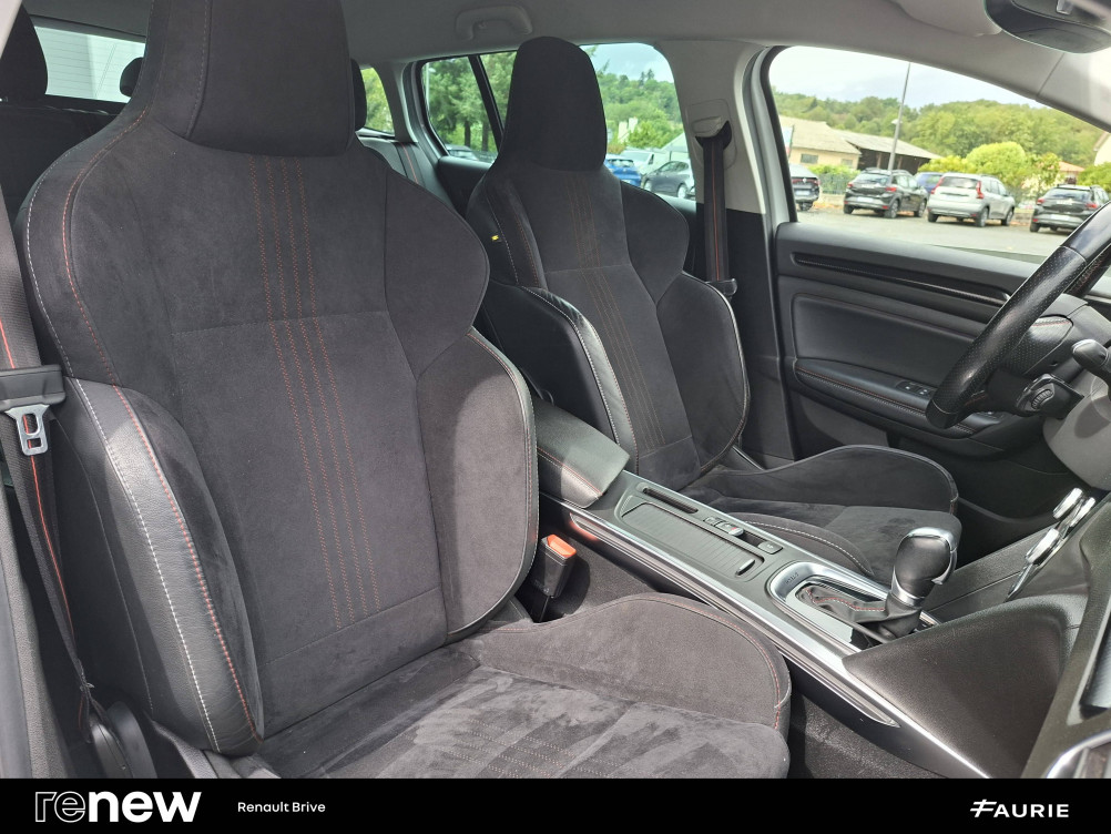 Acheter Renault Megane 4 Mégane IV Estate E-TECH Plug-In Hybride 160 R.S. Line 5p occasion dans les concessions du Groupe Faurie