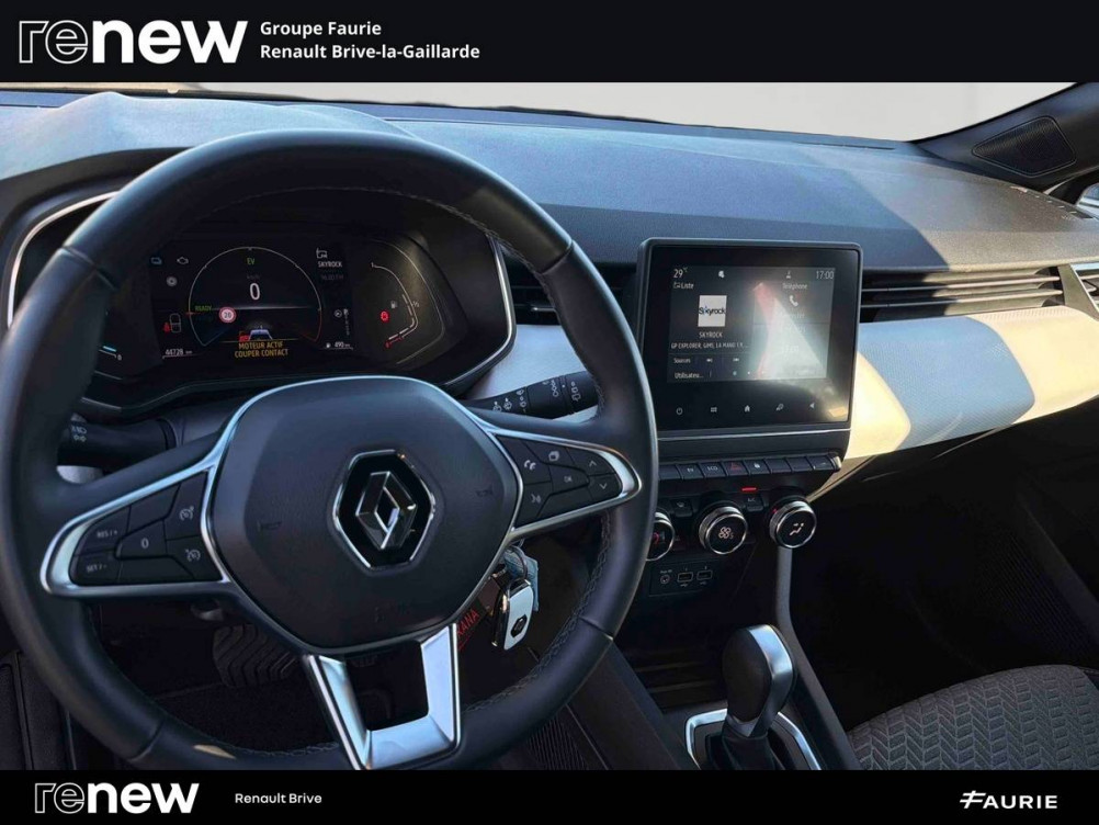 Acheter Renault Clio 5 Clio E-Tech 140 Limited 5p occasion dans les concessions du Groupe Faurie