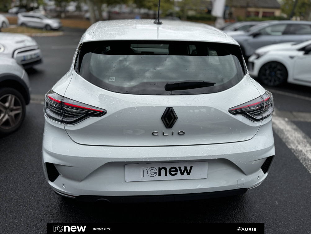 Acheter Renault Clio 5 Clio Blue dCi 100 ch GSR2 Evolution 5p occasion dans les concessions du Groupe Faurie