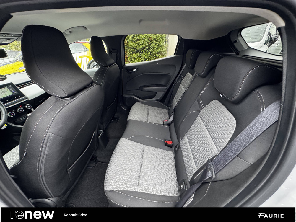 Acheter Renault Clio 5 Clio E-Tech full hybrid 145 Evolution 5p occasion dans les concessions du Groupe Faurie