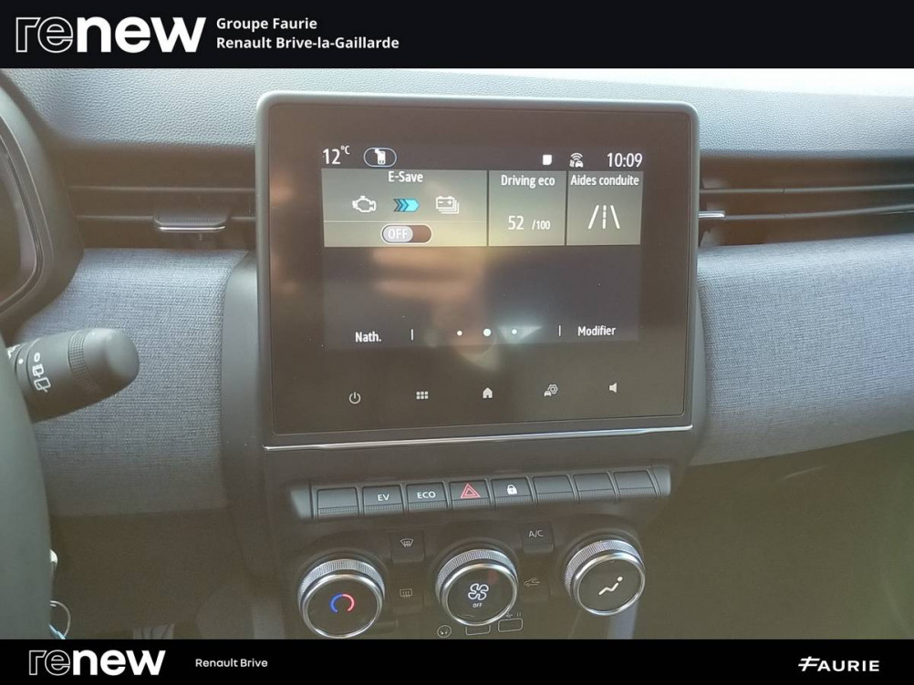 Acheter Renault Clio 5 Clio E-Tech full hybrid 145 Evolution 5p occasion dans les concessions du Groupe Faurie