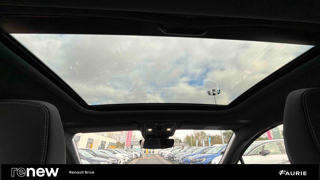 Acheter Renault Captur 2 Captur E-Tech full hybrid 145 ch esprit Alpine 5p occasion dans les concessions du Groupe Faurie