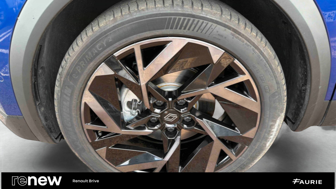 Acheter Renault Captur 2 Captur E-Tech full hybrid 145 ch esprit Alpine 5p occasion dans les concessions du Groupe Faurie