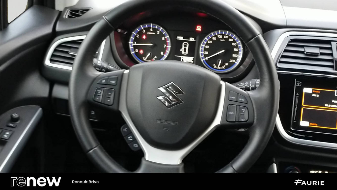 Acheter Suzuki S-Cross S-Cross 1.0 Boosterjet Privilège 5p occasion dans les concessions du Groupe Faurie