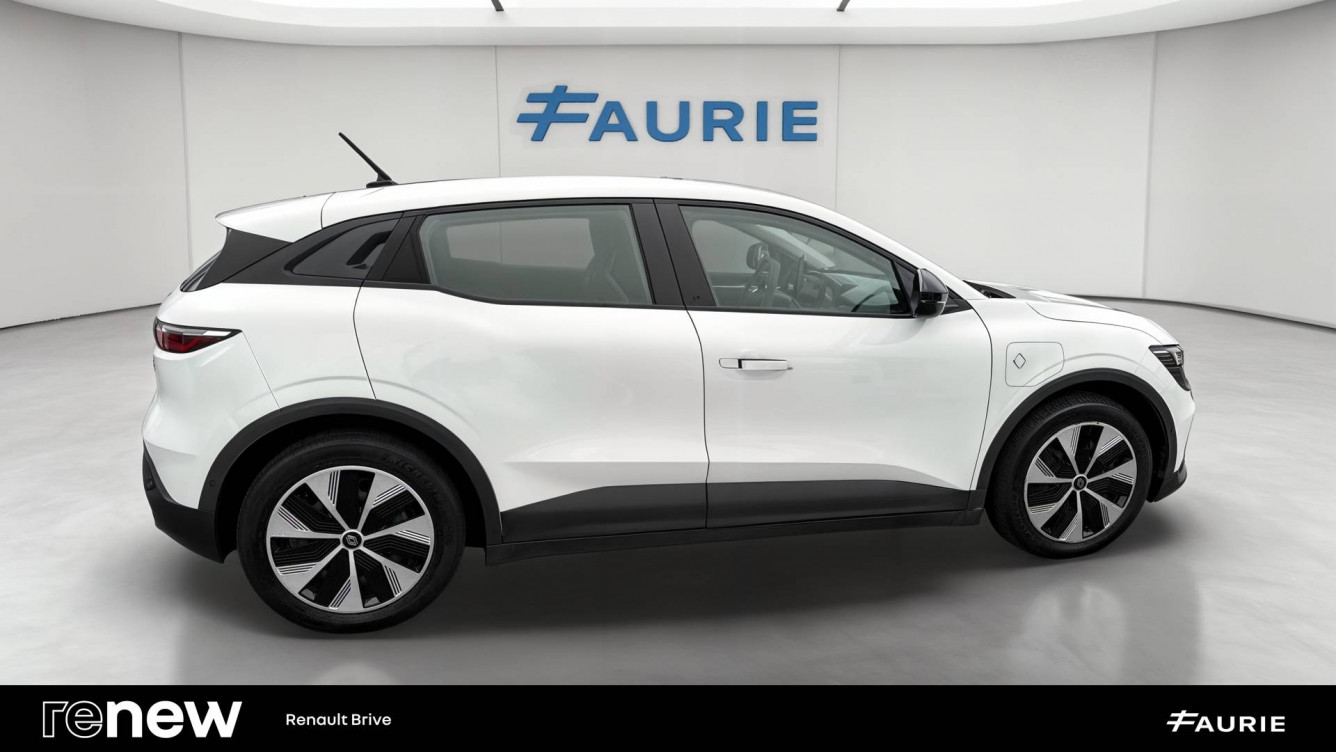 Acheter Renault Megane E-Tech Megane E-Tech ER EV60 130ch super charge Evolution 5p occasion dans les concessions du Groupe Faurie