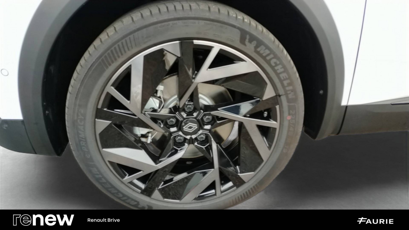 Acheter Renault Captur 2 Captur E-Tech full hybrid 145 ch esprit Alpine 5p occasion dans les concessions du Groupe Faurie