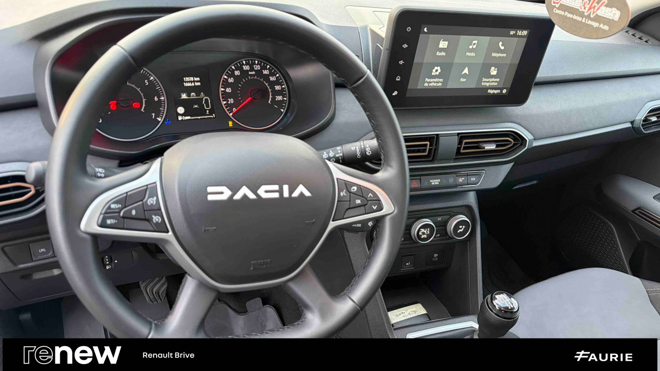 Acheter Dacia Sandero Sandero ECO-G 100 GSR2 Stepway Extreme 5p occasion dans les concessions du Groupe Faurie