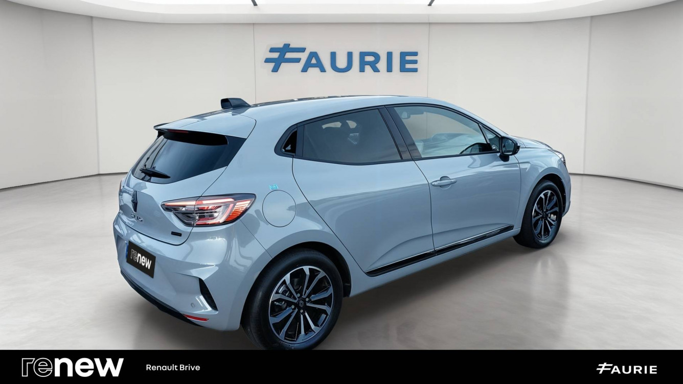Acheter Renault Clio 5 Clio E-Tech full hybrid 145 ch GSR2 Techno 5p occasion dans les concessions du Groupe Faurie