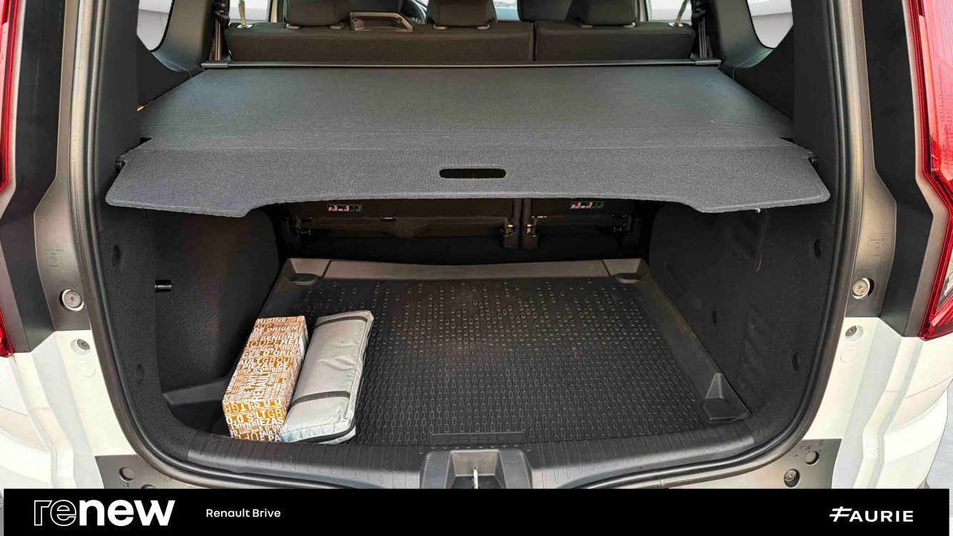 Acheter Dacia Jogger Jogger TCe 110 5 places Essential 5p occasion dans les concessions du Groupe Faurie