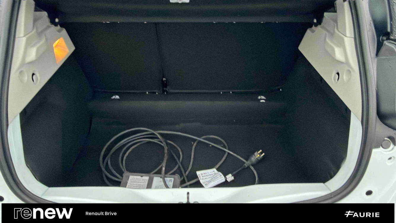 Acheter Renault Zoe Zoe R110 Achat Intégral - 21 Zen 5p occasion dans les concessions du Groupe Faurie