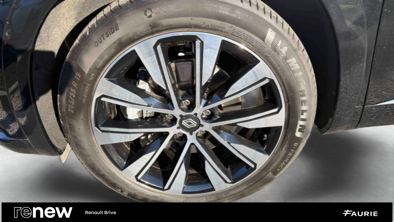 Acheter Renault Espace 6 Espace E-Tech full hybrid 200 GSR2 Techno 5p occasion dans les concessions du Groupe Faurie