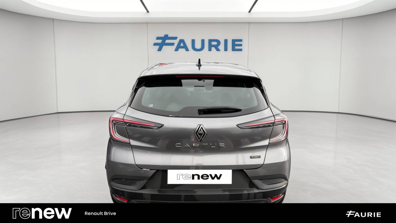 Acheter Renault Captur 2 Captur E-Tech full hybrid 145 ch Evolution 5p occasion dans les concessions du Groupe Faurie