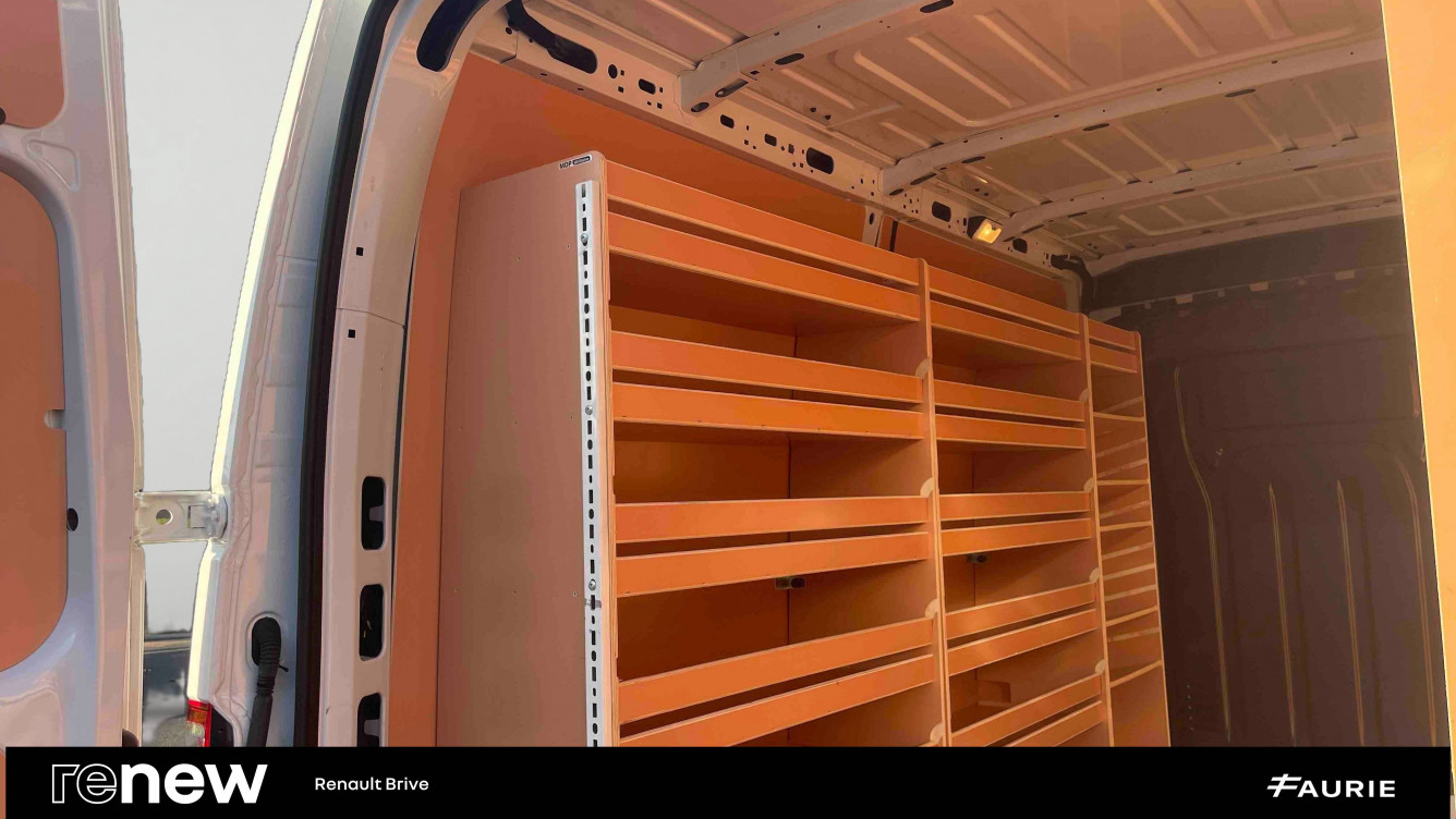 Acheter Renault Master 3 MASTER FGN TRAC F3300 L2H2 BLUE DCI 135 GRAND CONFORT 4p occasion dans les concessions du Groupe Faurie