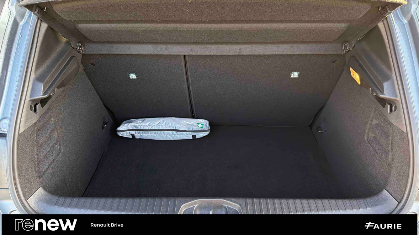 Acheter Renault Clio 5 Clio E-Tech full hybrid 145 ch GSR2 Evolution 5p occasion dans les concessions du Groupe Faurie