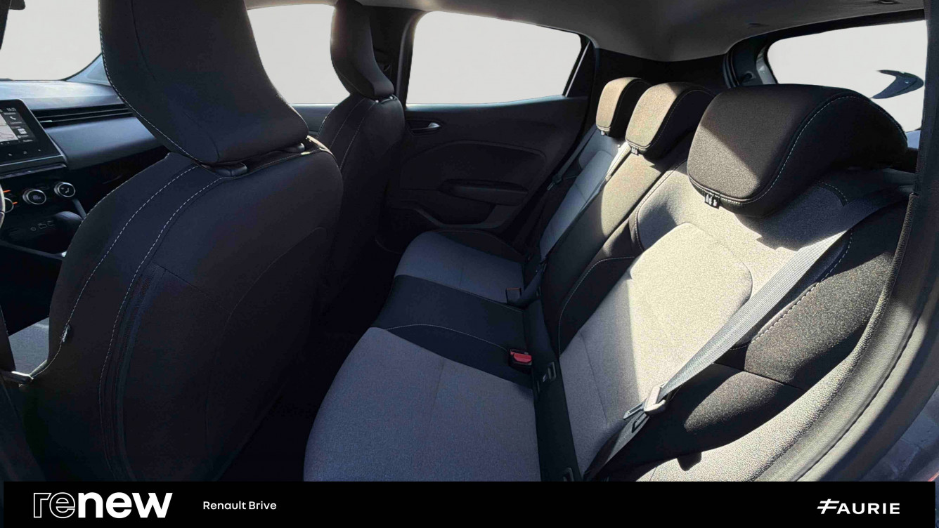 Acheter Renault Clio 5 Clio E-Tech full hybrid 145 ch GSR2 Evolution 5p occasion dans les concessions du Groupe Faurie