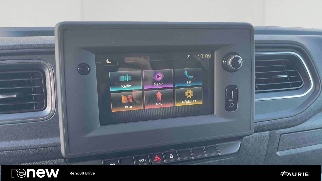 Acheter Renault Master 3 MASTER FGN TRAC F3300 L2H2 BLUE DCI 135 GRAND CONFORT 4p occasion dans les concessions du Groupe Faurie