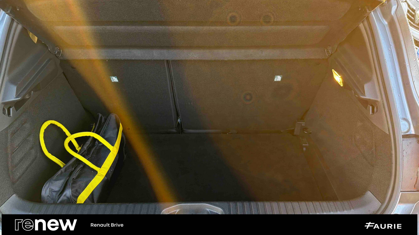 Acheter Renault Clio 5 Clio TCe 90 Techno 5p occasion dans les concessions du Groupe Faurie