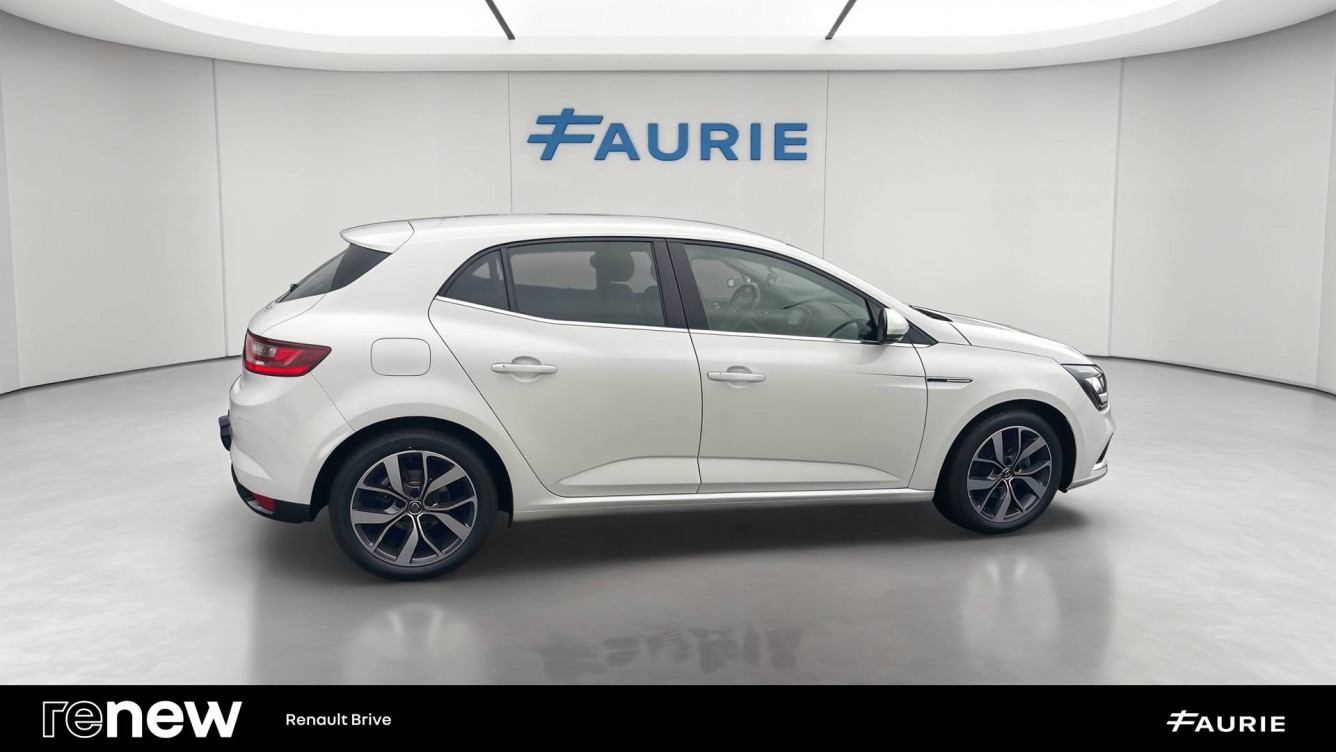 Acheter Renault Megane 4 Mégane IV Berline TCe 130 Energy Intens 5p occasion dans les concessions du Groupe Faurie