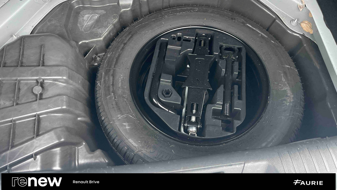 Acheter Renault Megane 4 Mégane IV Berline TCe 130 Energy Intens 5p occasion dans les concessions du Groupe Faurie