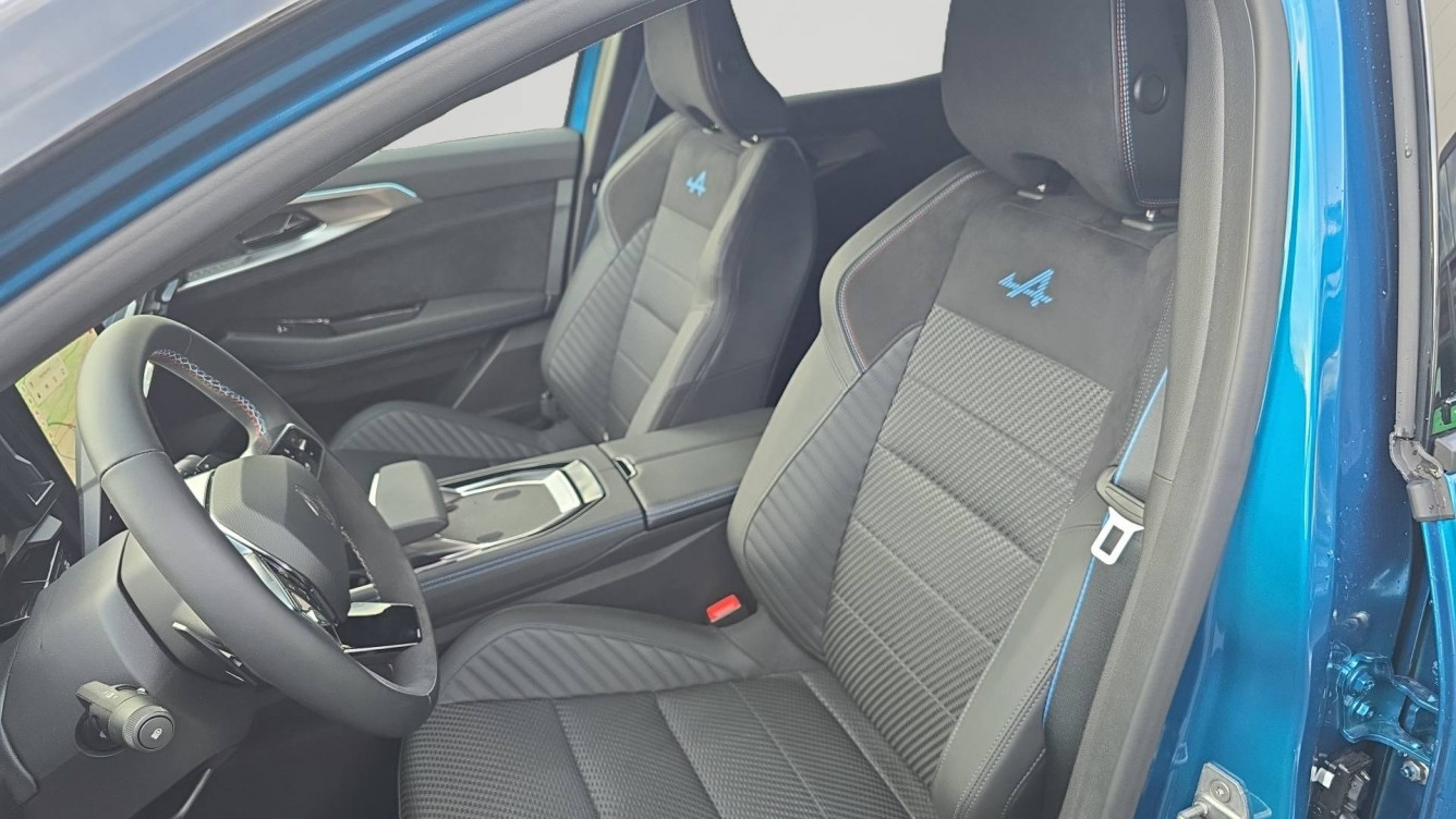 Acheter Renault Austral Austral full hybrid E-Tech 200 ch Esprit Alpine 5p neuf dans les concessions du Groupe Faurie