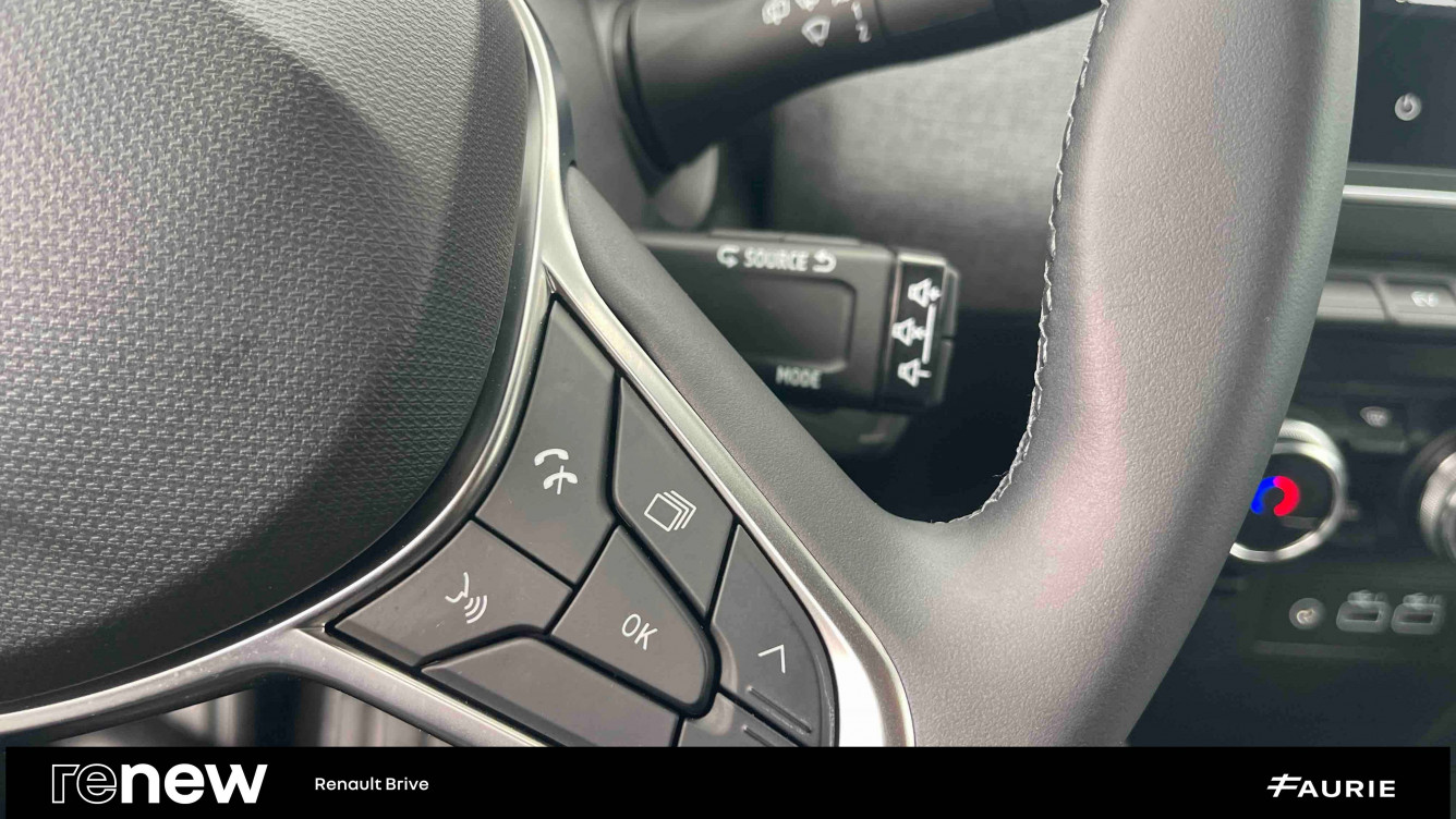 Acheter Renault Clio 5 Clio E-Tech full hybrid 145 ch GSR2 Evolution 5p occasion dans les concessions du Groupe Faurie