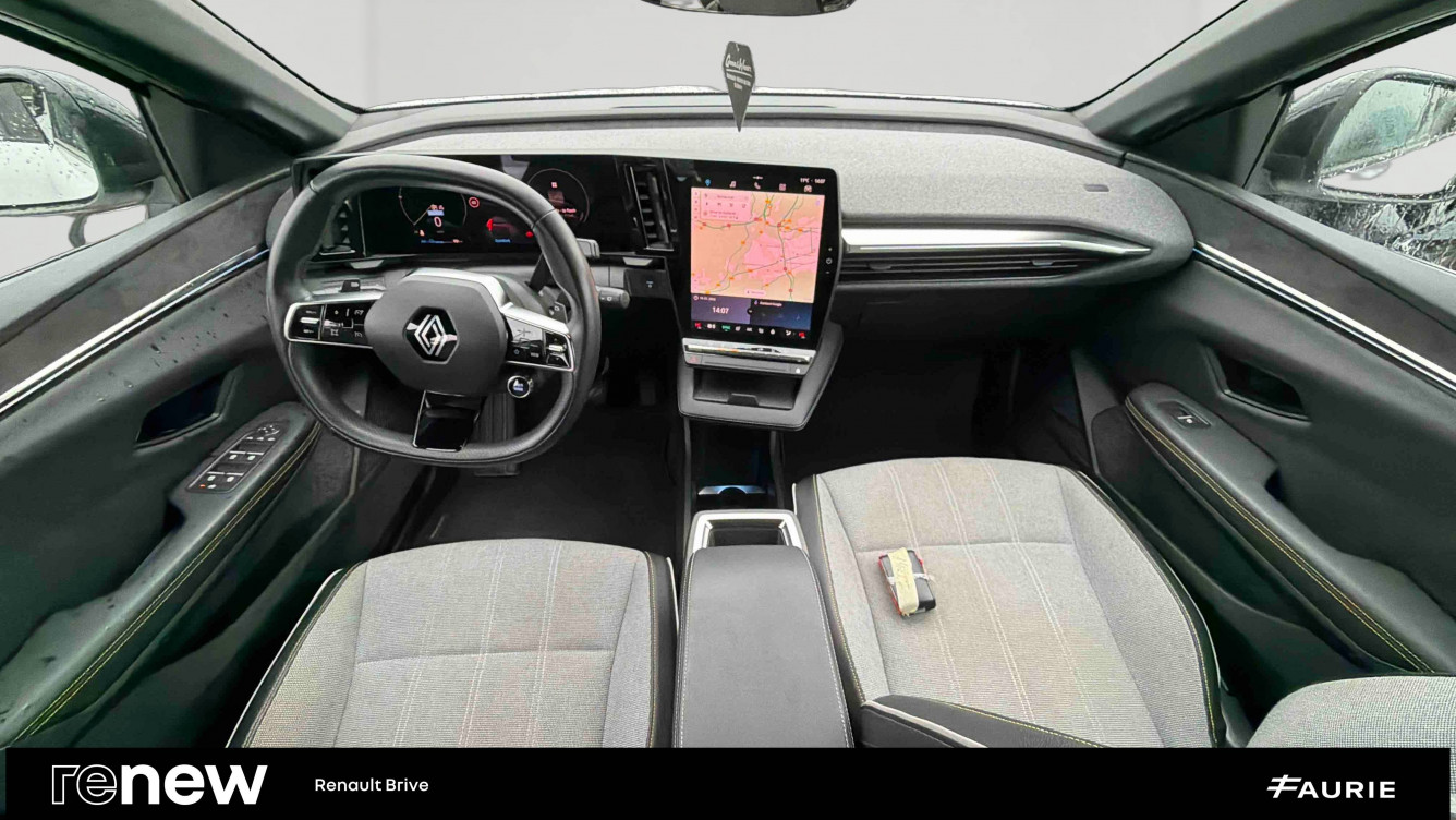Acheter Renault Megane E-Tech Megane E-Tech EV40 130ch boost charge Techno 5p occasion dans les concessions du Groupe Faurie