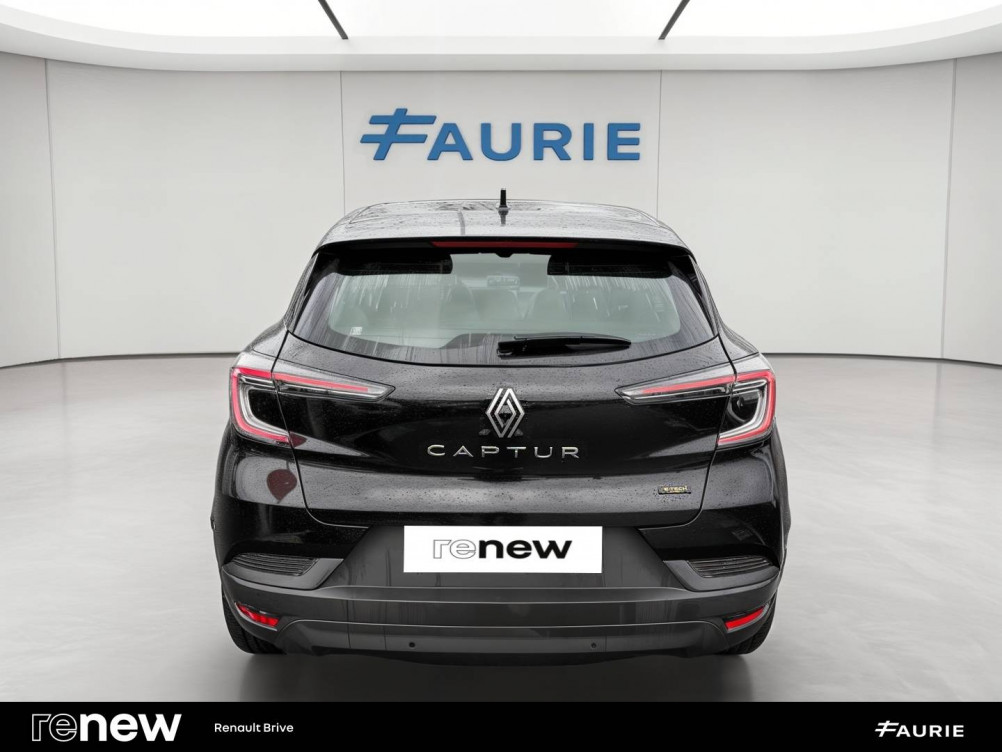 Acheter Renault Captur 2 Captur E-Tech full hybrid 145 ch Evolution 5p occasion dans les concessions du Groupe Faurie