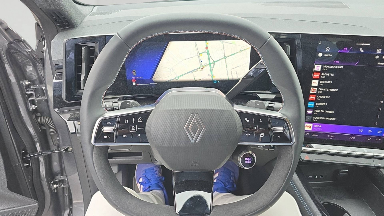 Acheter Renault Austral Austral E-Tech full hybrid 200 GSR2 Techno esprit Alpine 5p neuf dans les concessions du Groupe Faurie