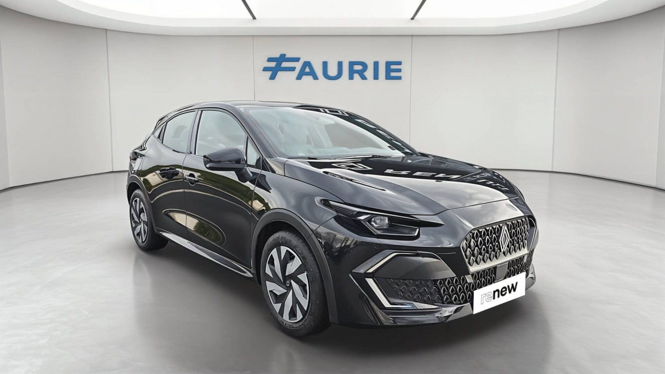 Acheter Renault Clio 6 Clio E-Tech full hybrid 160 ch Evolution 5p neuf dans les concessions du Groupe Faurie