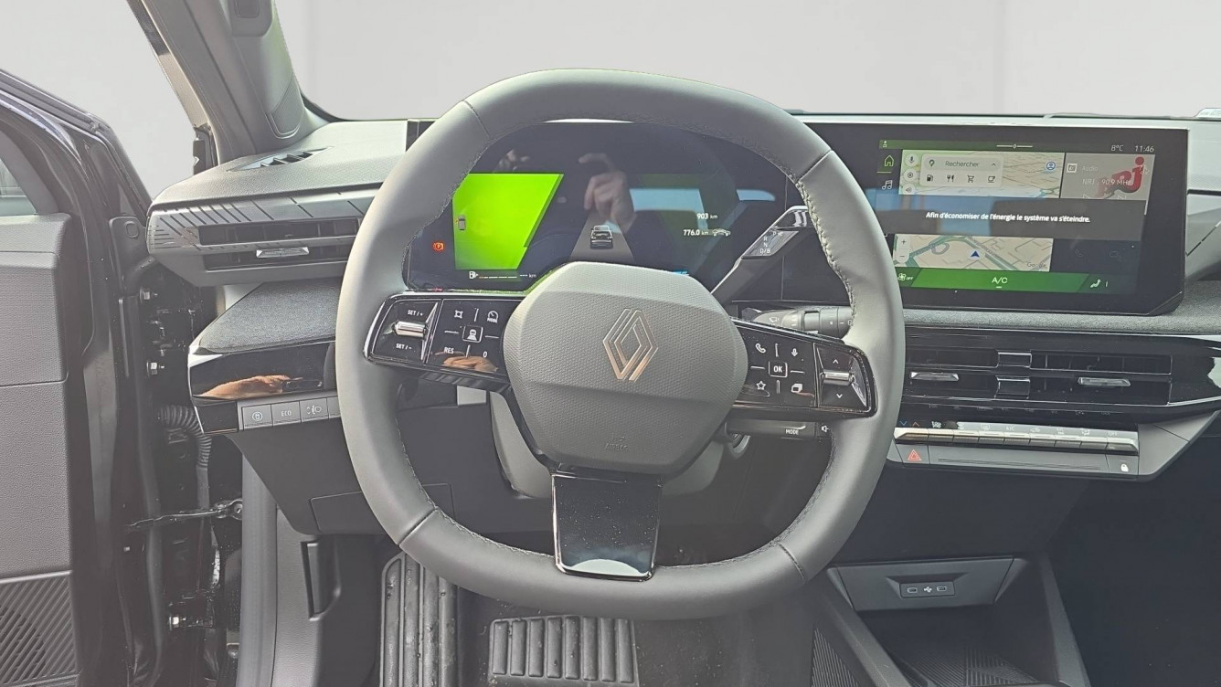 Acheter Renault Clio 6 Clio E-Tech full hybrid 160 ch Evolution 5p neuf dans les concessions du Groupe Faurie